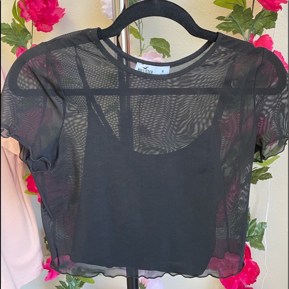 Black mesh top! Size medium! Never worn!